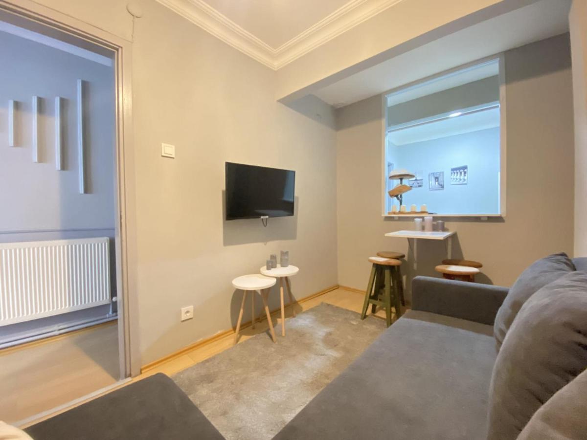 Charming Flat With Balcony In Sinanpasa Besiktas Apartment Istanbul Bagian luar foto